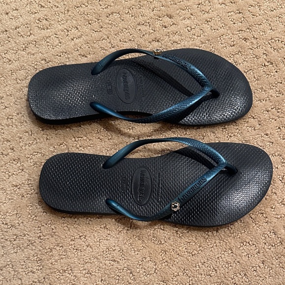 Havaianas Dark Flip Flops with Blue Straps - Picture 1 of 3